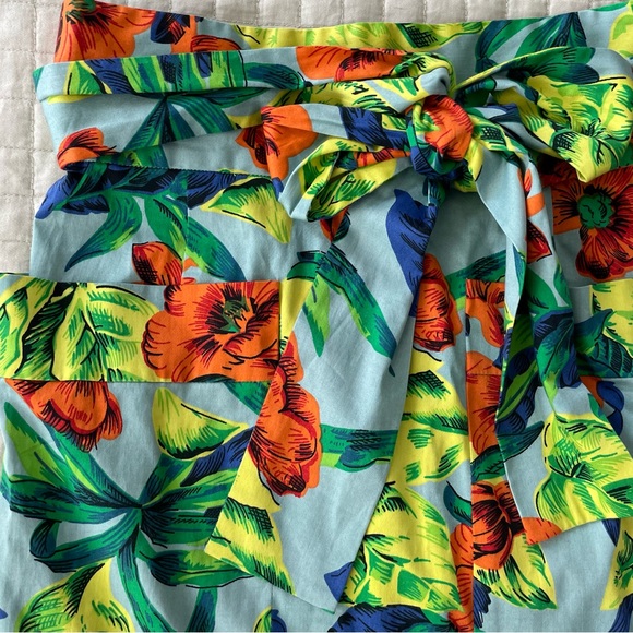 French Connection floral paper bag skirt - Picture 2 of 9